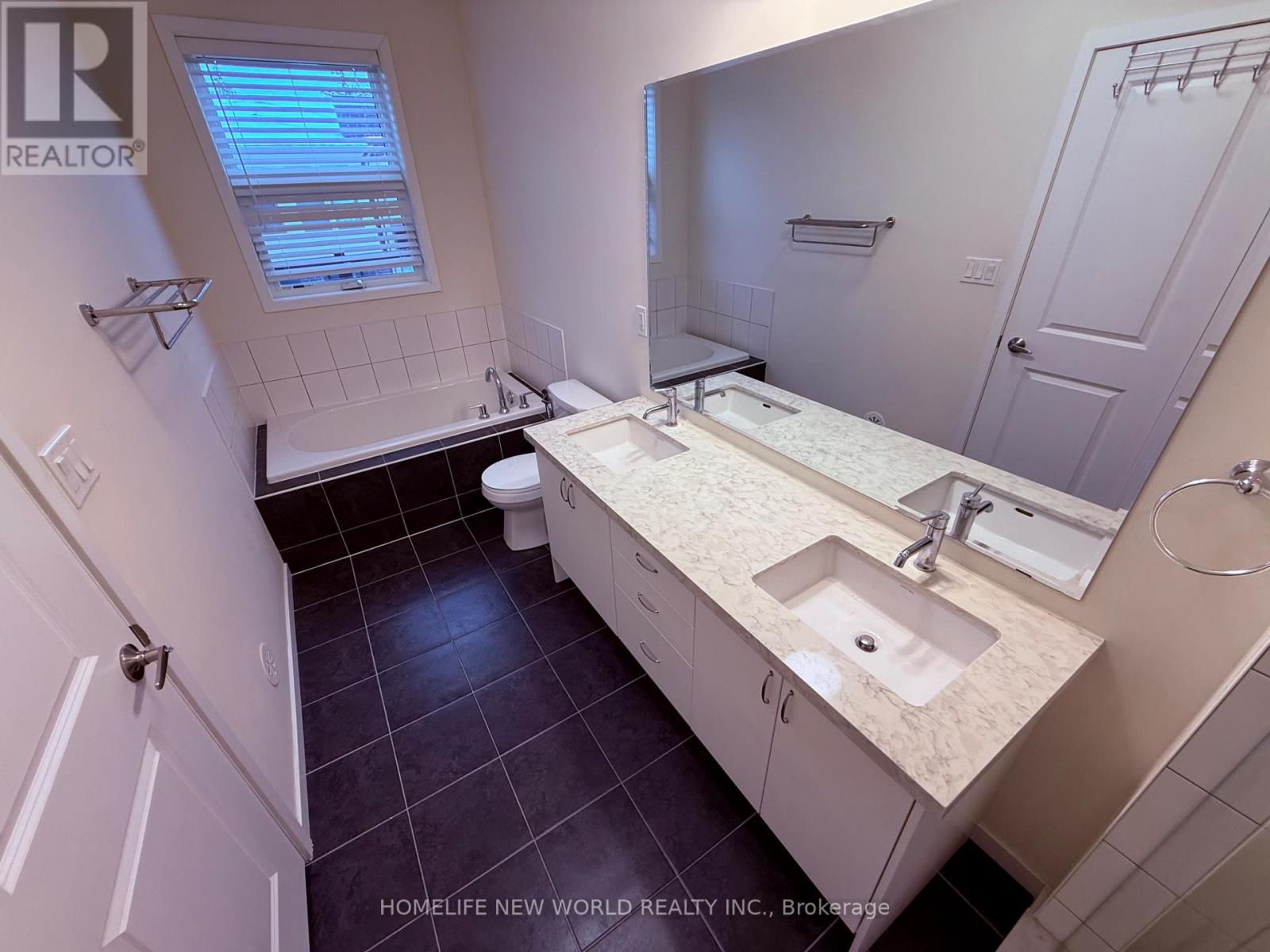 36 Armillo Place, Markham, Ontario  L6E 0V4 - Photo 15 - N12663218