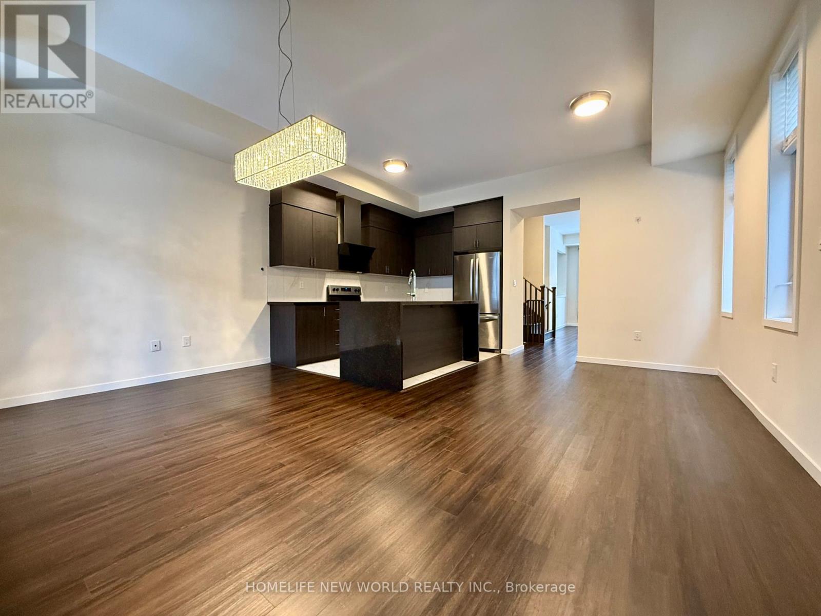 36 Armillo Place, Markham, Ontario  L6E 0V4 - Photo 8 - N12663218