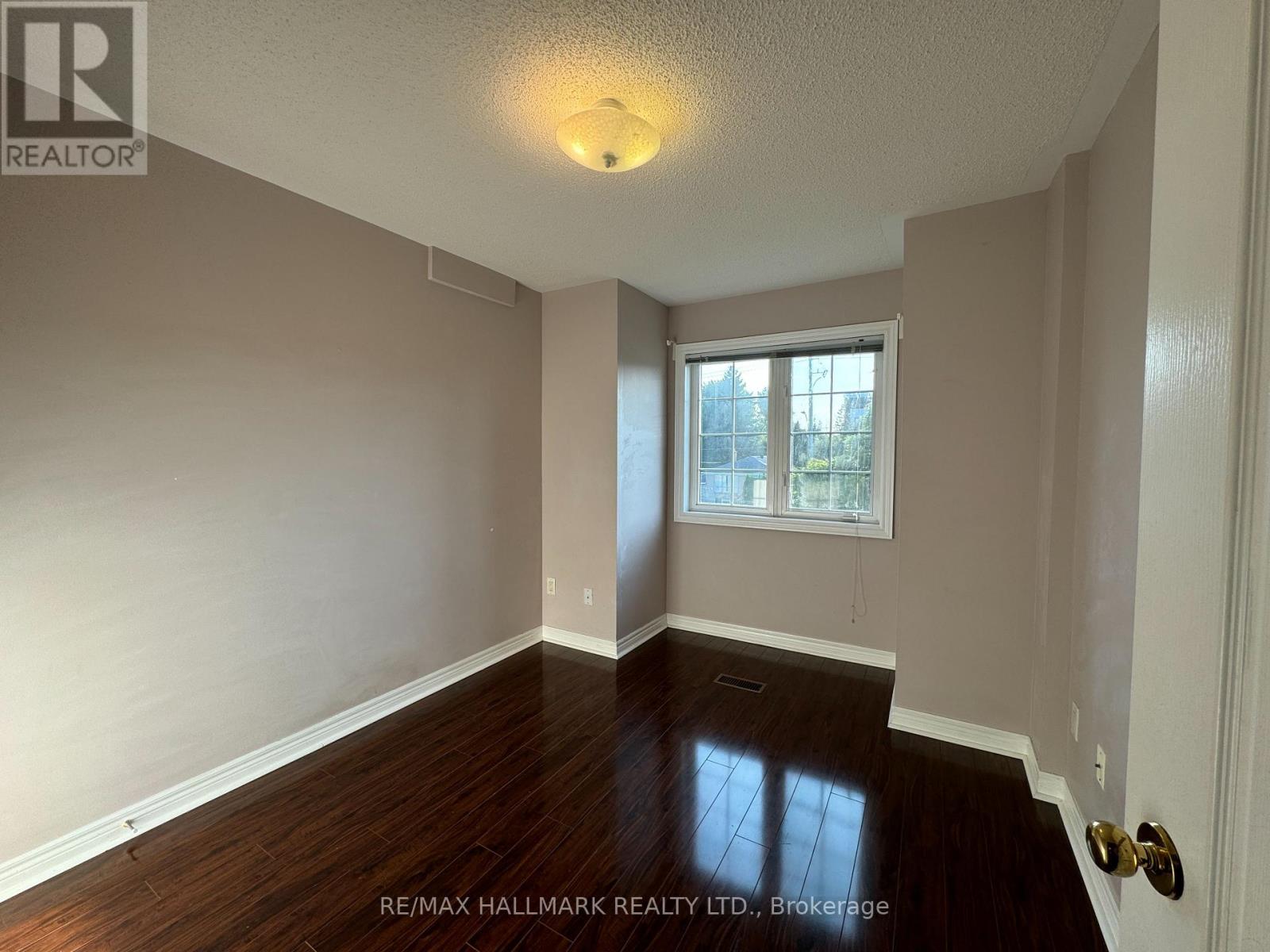 10561 Bayview Avenue, Richmond Hill, Ontario  L4C 0M8 - Photo 12 - N12663256