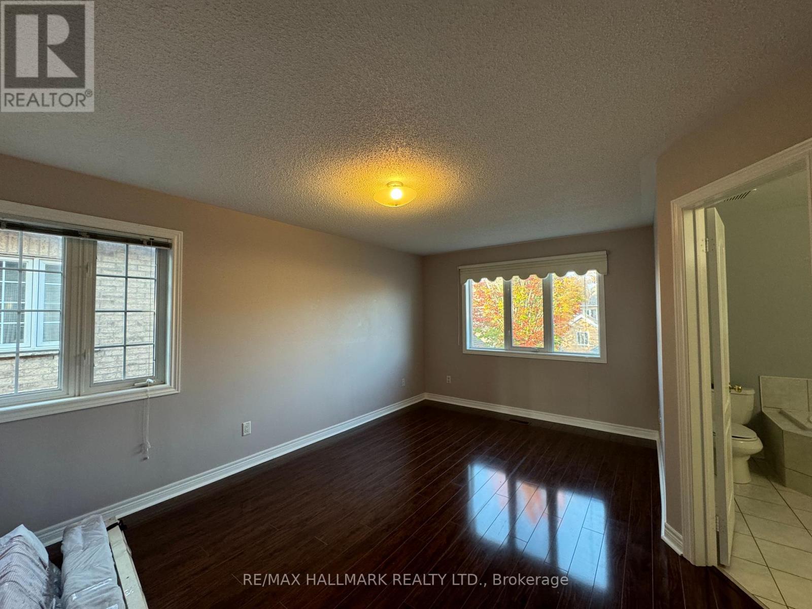 10561 Bayview Avenue, Richmond Hill, Ontario  L4C 0M8 - Photo 17 - N12663256