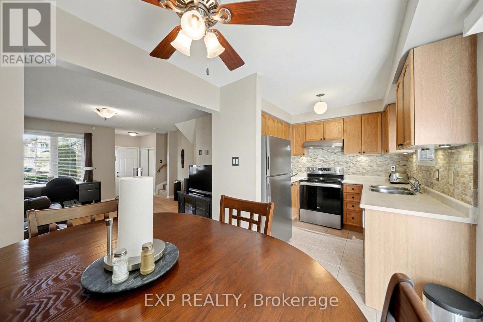 56 Hawthorne Crescent, Barrie, Ontario  L4N 9Y7 - Photo 14 - S12663302