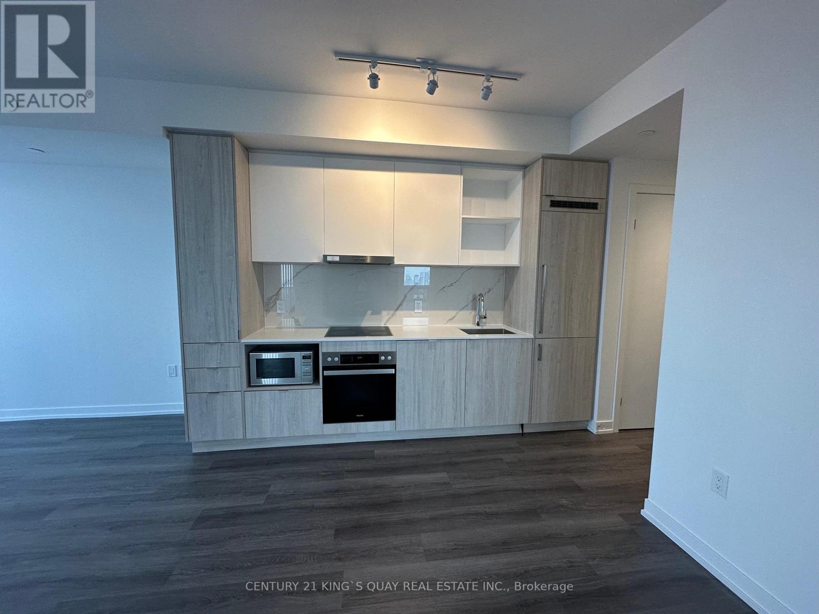 6103 - 138 Downes Street, Toronto, Ontario  M5E 0E4 - Photo 10 - C12663070