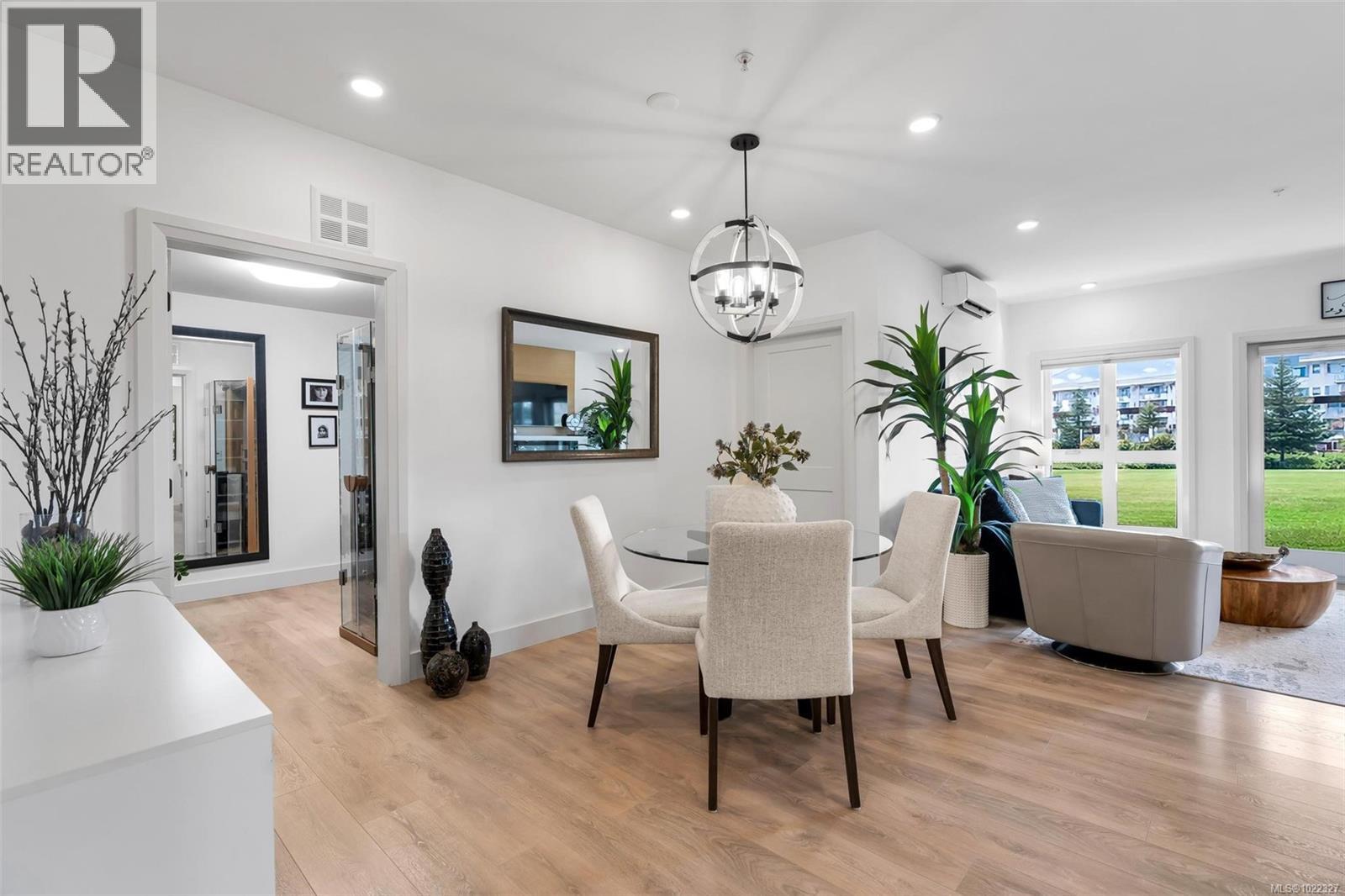 G05 741 Travino Lane, Saanich, British Columbia V8Z 0G3 - Photo 17 - 1022327