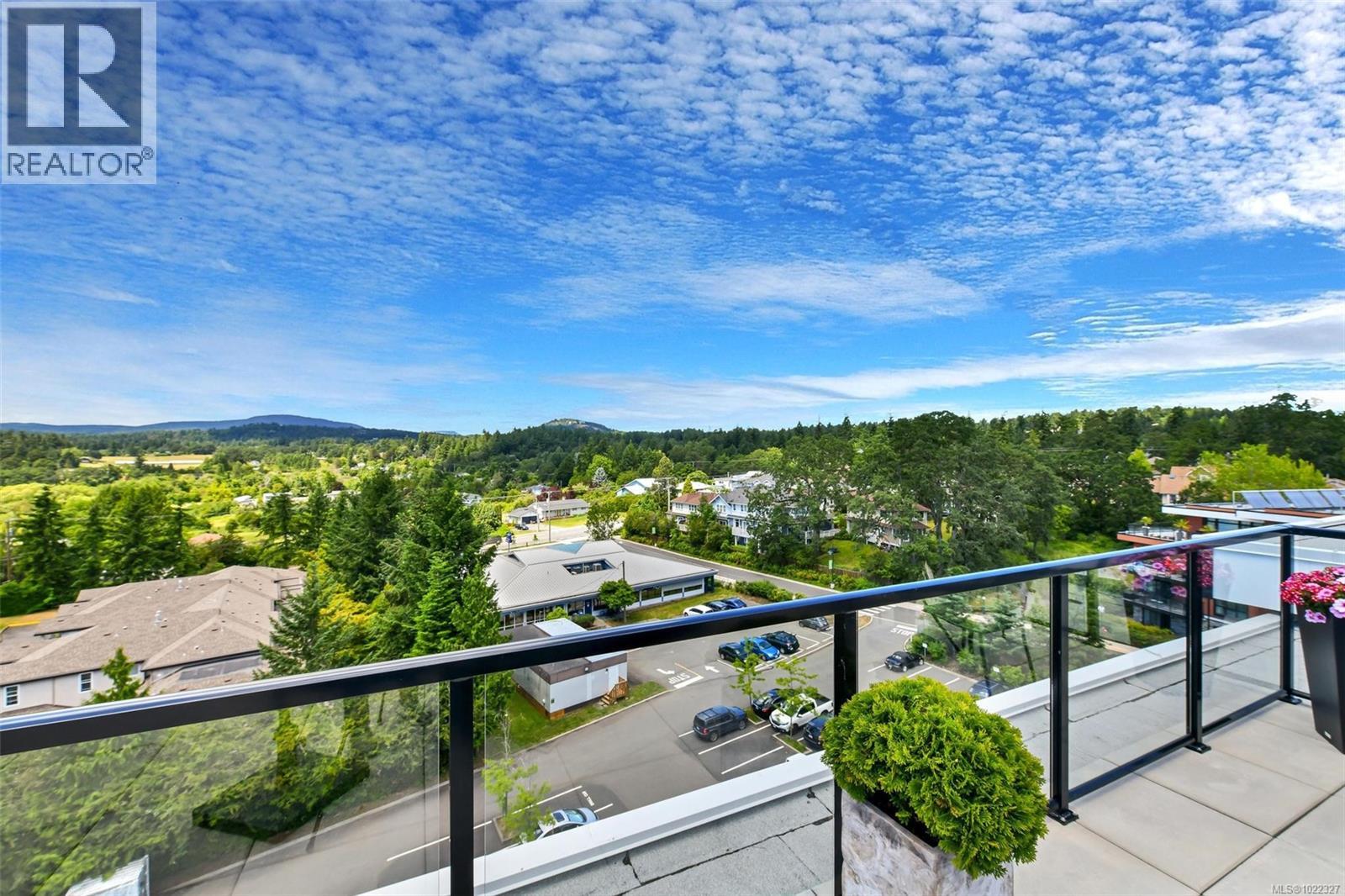 G05 741 Travino Lane, Saanich, British Columbia V8Z 0G3 - Photo 39 - 1022327