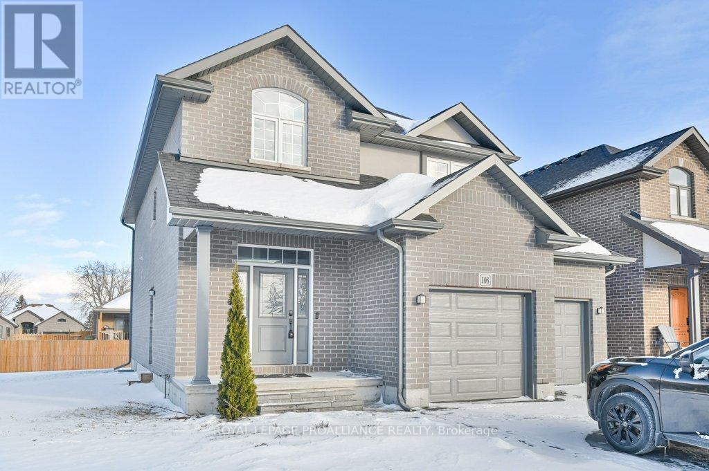 108 Ledgerock Court, Quinte West, Ontario  K8R 0A1 - Photo 2 - X12514198