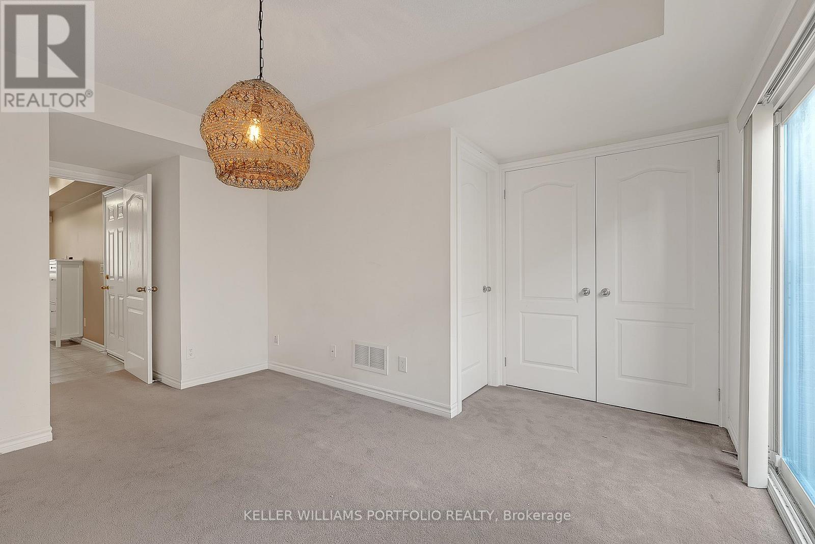 7 Cailiff Street, Brampton, Ontario  L6Y 0P9 - Photo 10 - W12663152