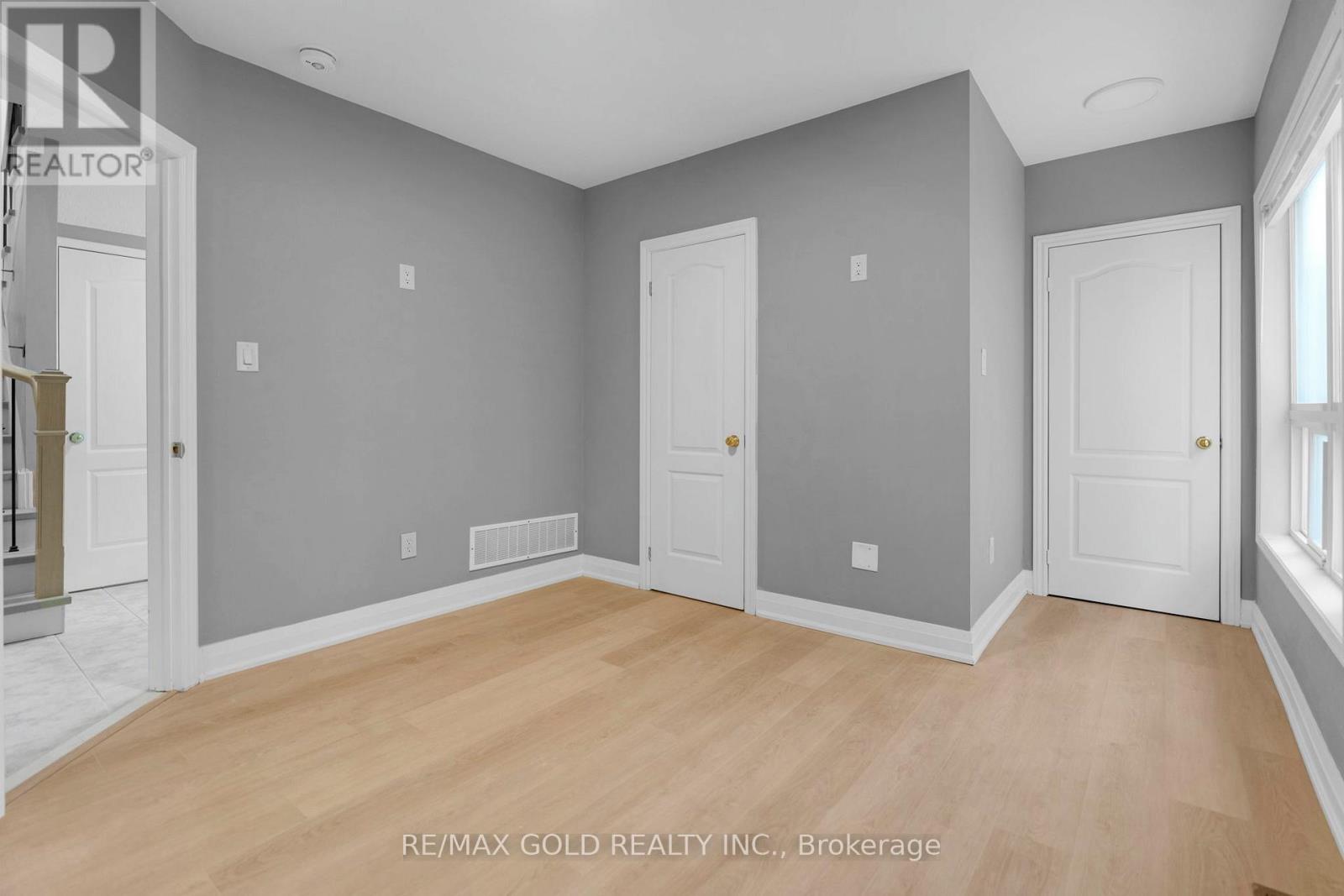 18 Cobbler Street, Brampton, Ontario  L6X 4T5 - Photo 12 - W12663170