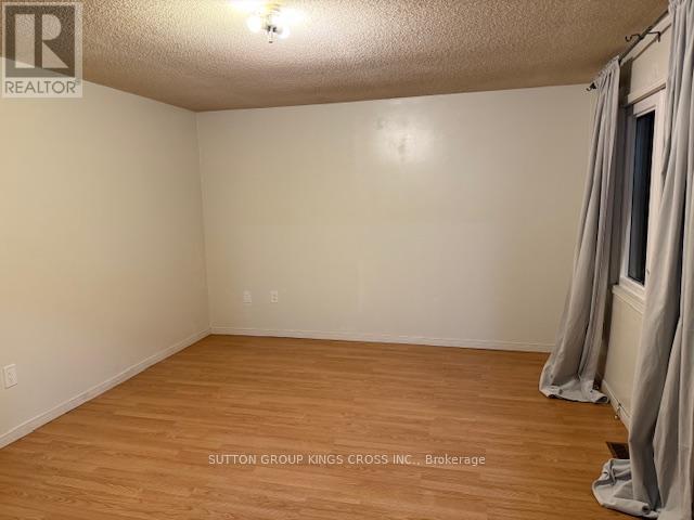 157 Ecclestone Drive, Brampton, Ontario  L6X 3P7 - Photo 4 - W12663198