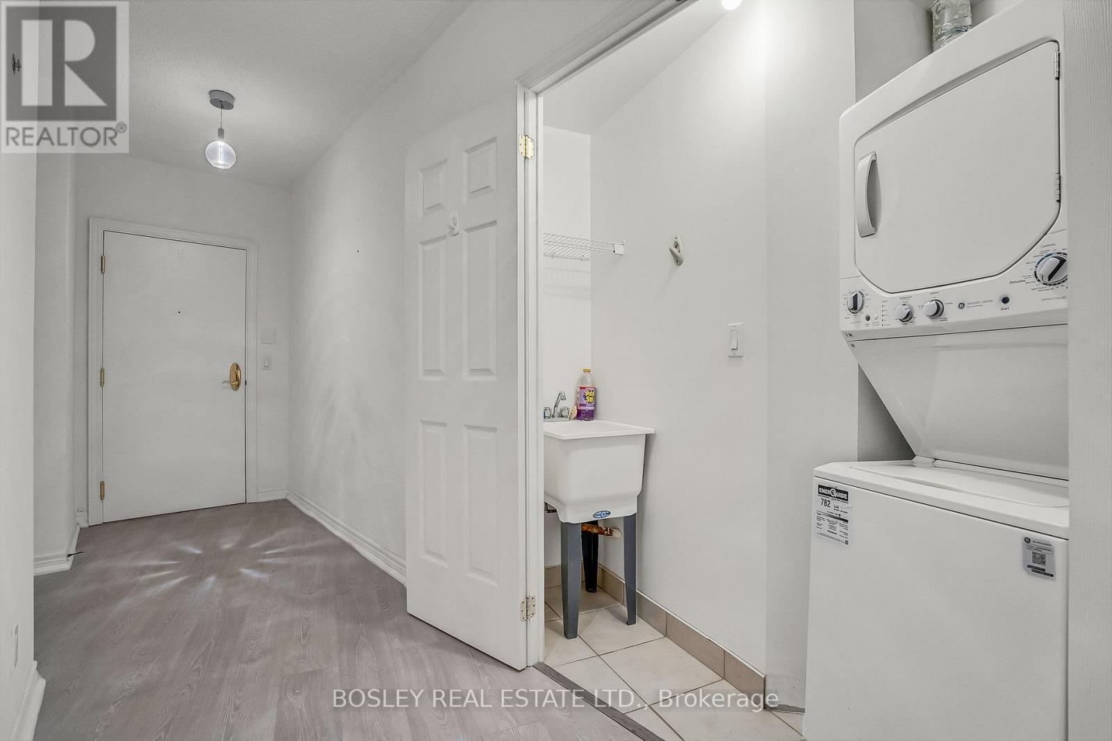 415 - 3085 Bloor Street W, Toronto, Ontario  M8X 1C9 - Photo 42 - W12663206