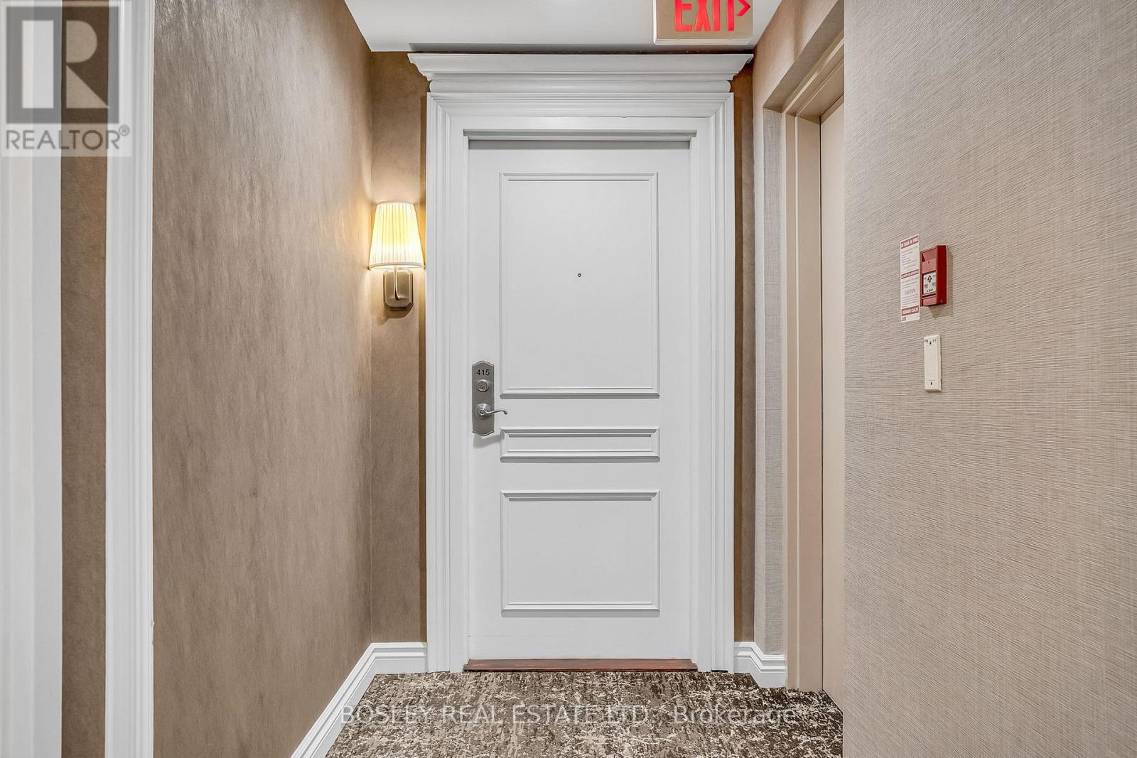 415 - 3085 Bloor Street W, Toronto, Ontario  M8X 1C9 - Photo 8 - W12663206