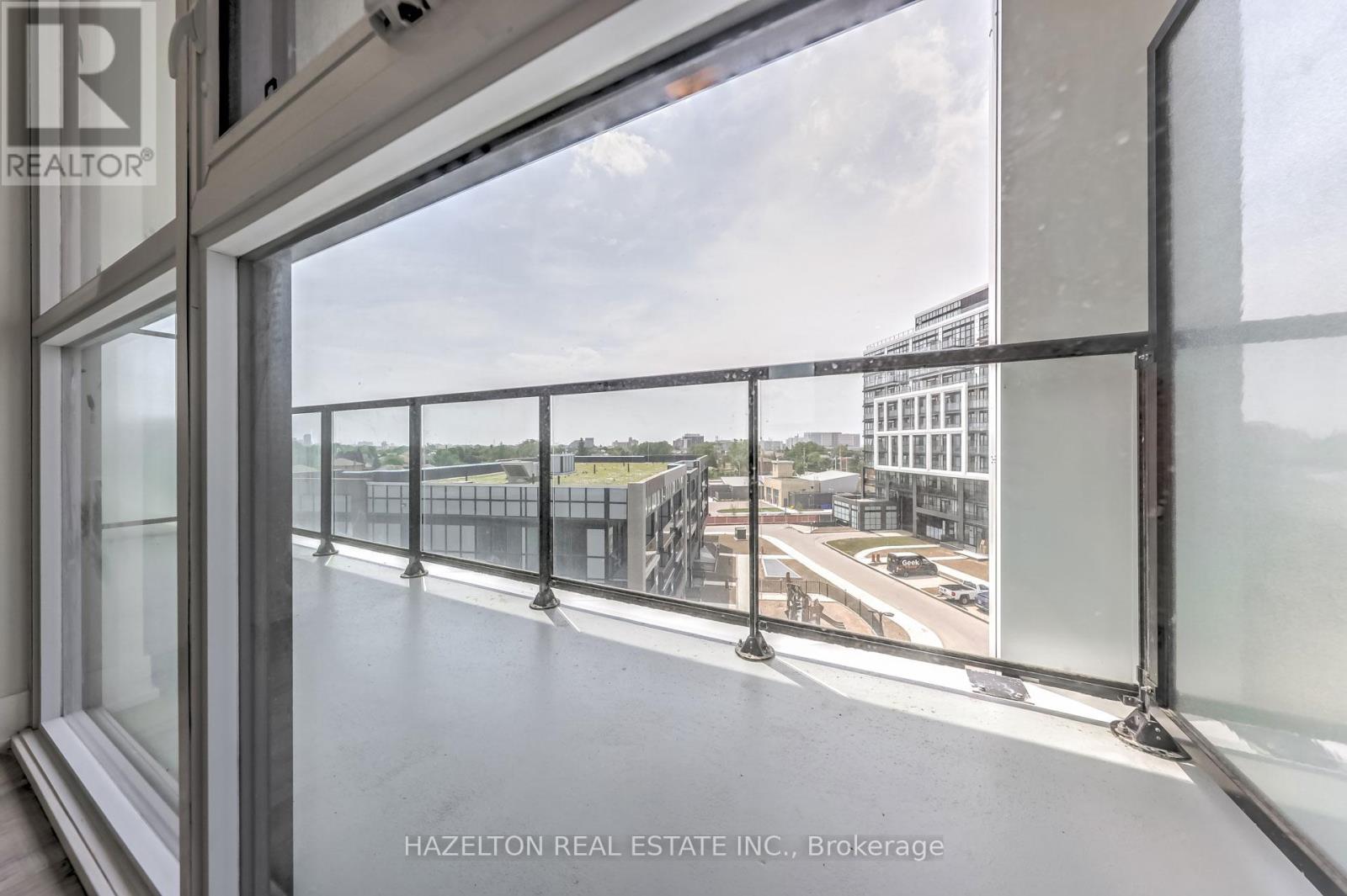 512 - 60 George Butchart Drive, Toronto, Ontario  M3K 0E1 - Photo 27 - W12663240