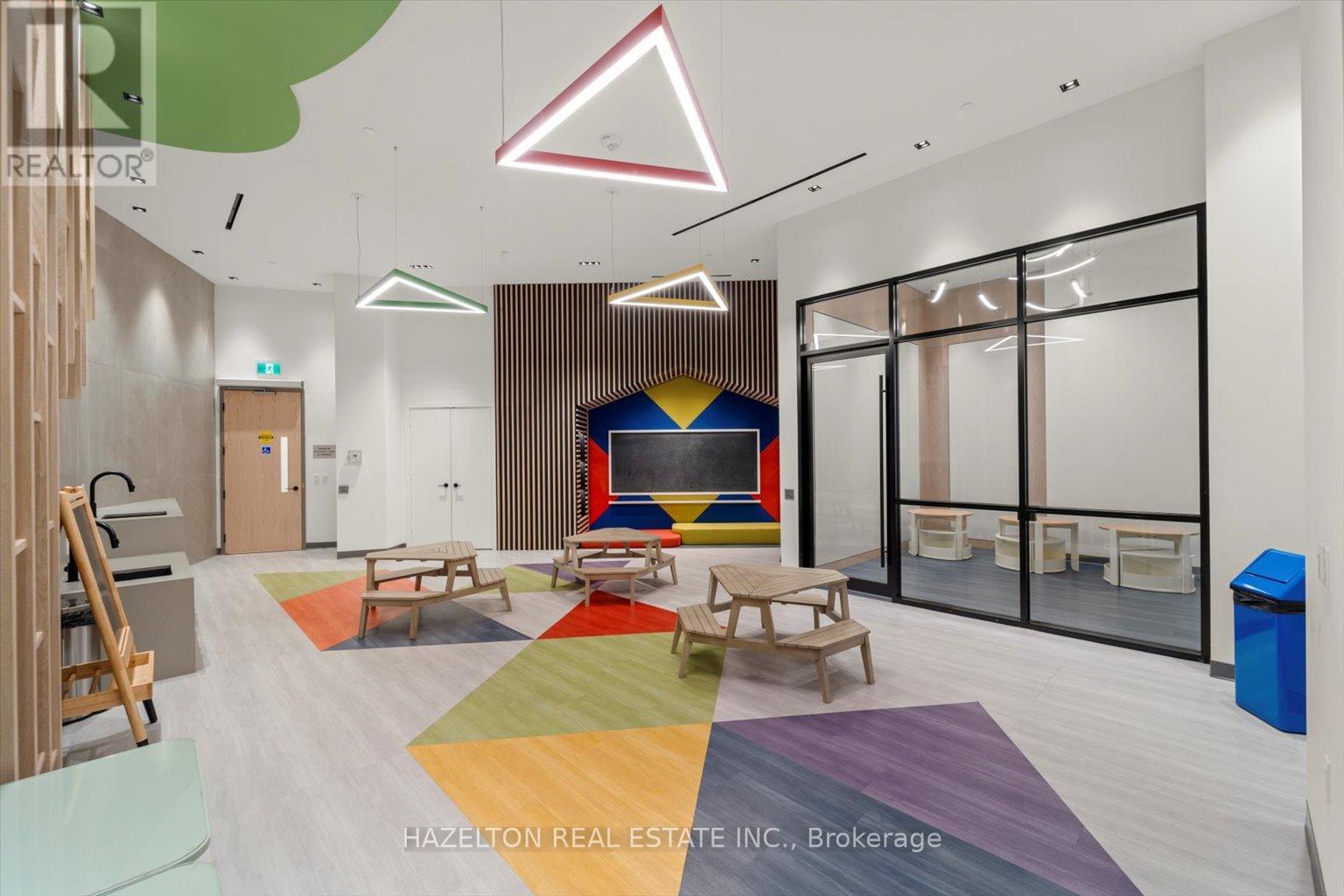 512 - 60 George Butchart Drive, Toronto, Ontario  M3K 0E1 - Photo 41 - W12663240