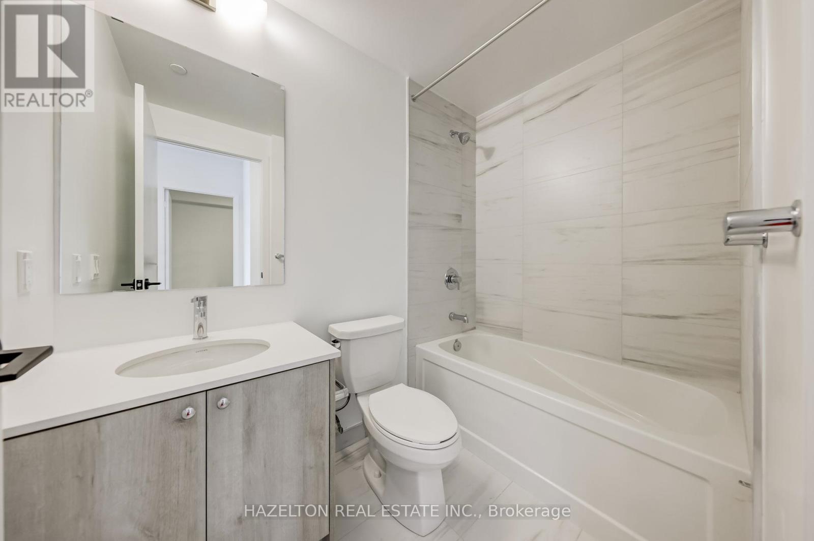 512 - 60 George Butchart Drive, Toronto, Ontario  M3K 0E1 - Photo 6 - W12663240