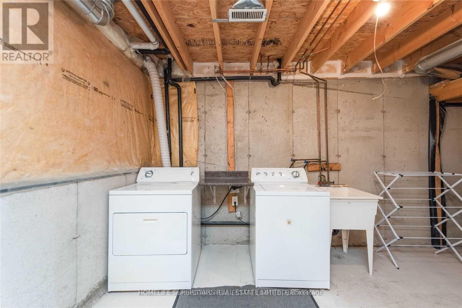 1420 Mcdermott Way N, Milton, Ontario  L9T 6L7 - Photo 21 - W12663252