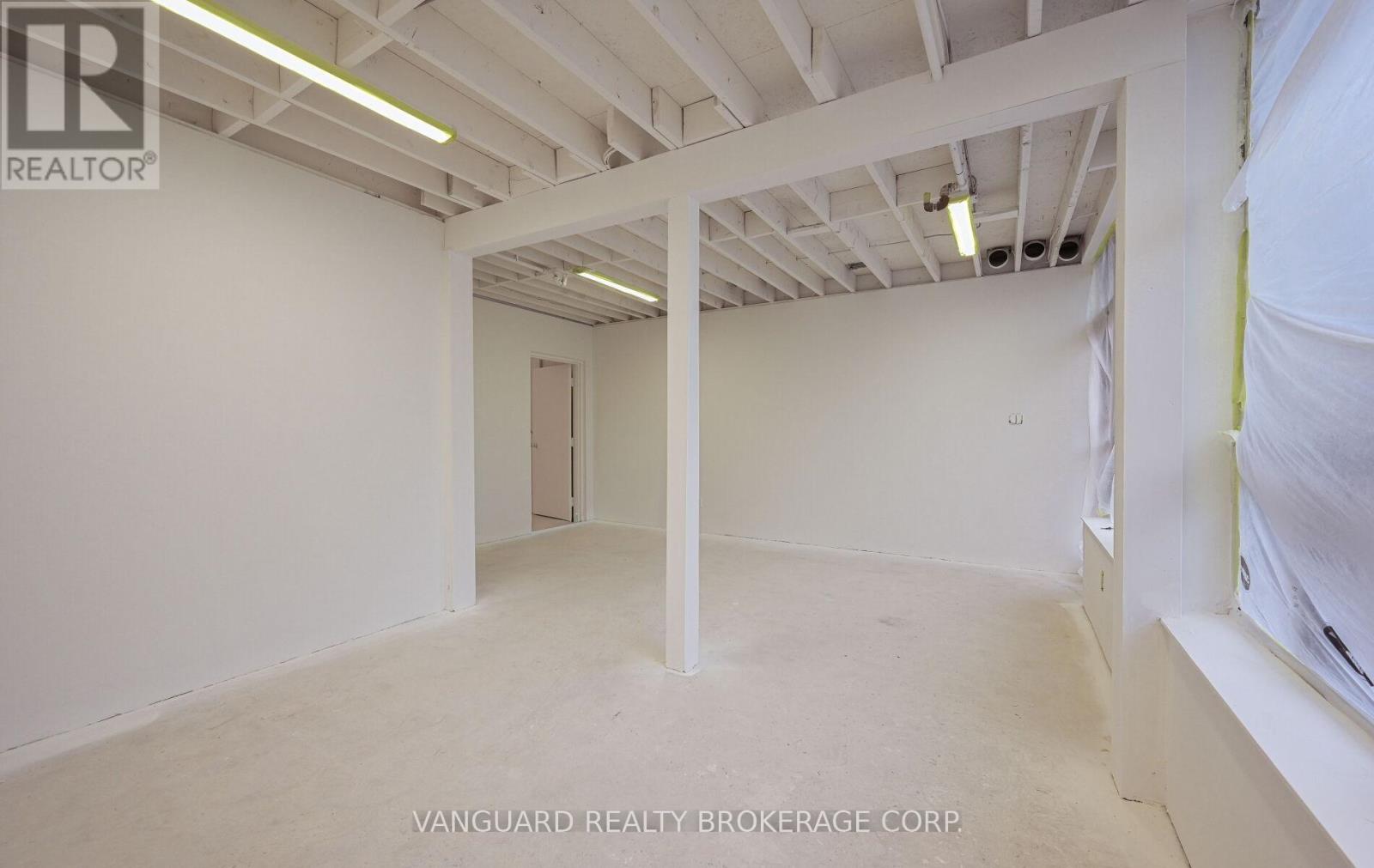 7-8 - 13 Holland Drive, Caledon, Ontario  L7E 1G7 - Photo 10 - W12663296