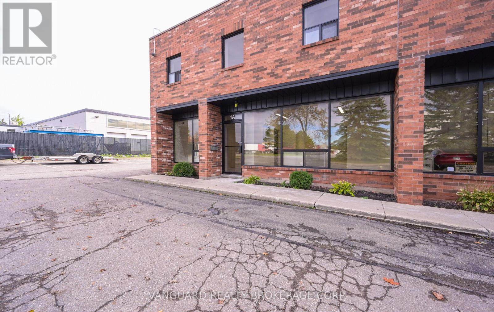 7-8 - 13 Holland Drive, Caledon, Ontario  L7E 1G7 - Photo 24 - W12663296