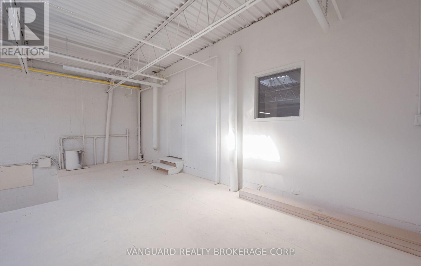 7-8 - 13 Holland Drive, Caledon, Ontario  L7E 1G7 - Photo 43 - W12663296