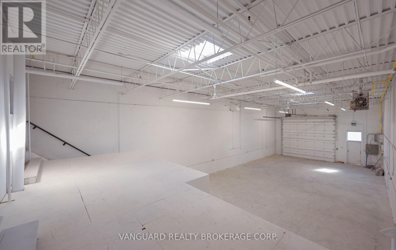 7-8 - 13 Holland Drive, Caledon, Ontario  L7E 1G7 - Photo 44 - W12663296