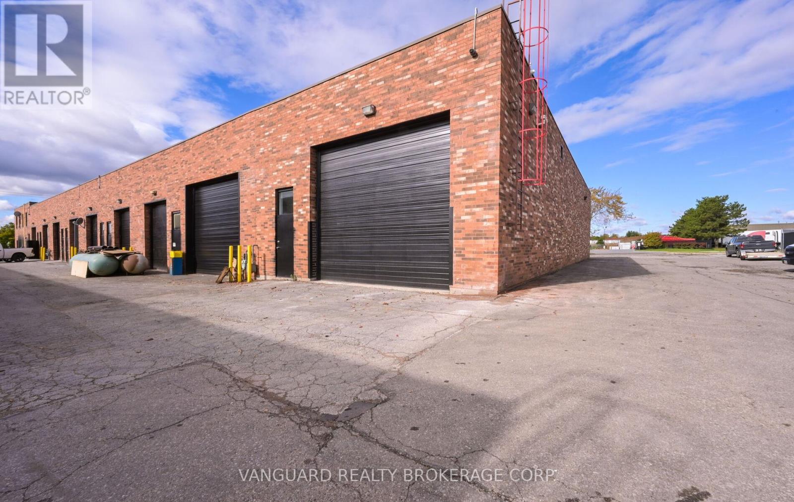 7-8 - 13 Holland Drive, Caledon, Ontario  L7E 1G7 - Photo 48 - W12663296