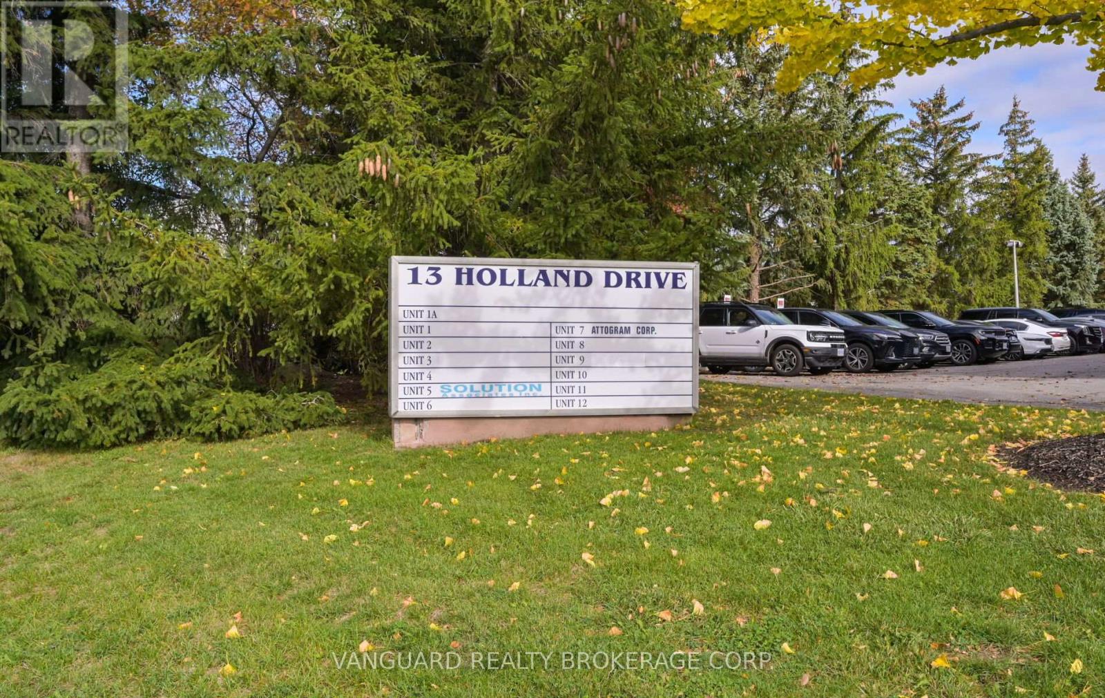 7-8 - 13 Holland Drive, Caledon, Ontario  L7E 1G7 - Photo 5 - W12663296