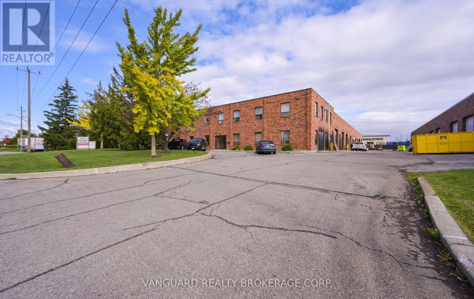 7-8 - 13 Holland Drive, Caledon, Ontario  L7E 1G7 - Photo 6 - W12663296