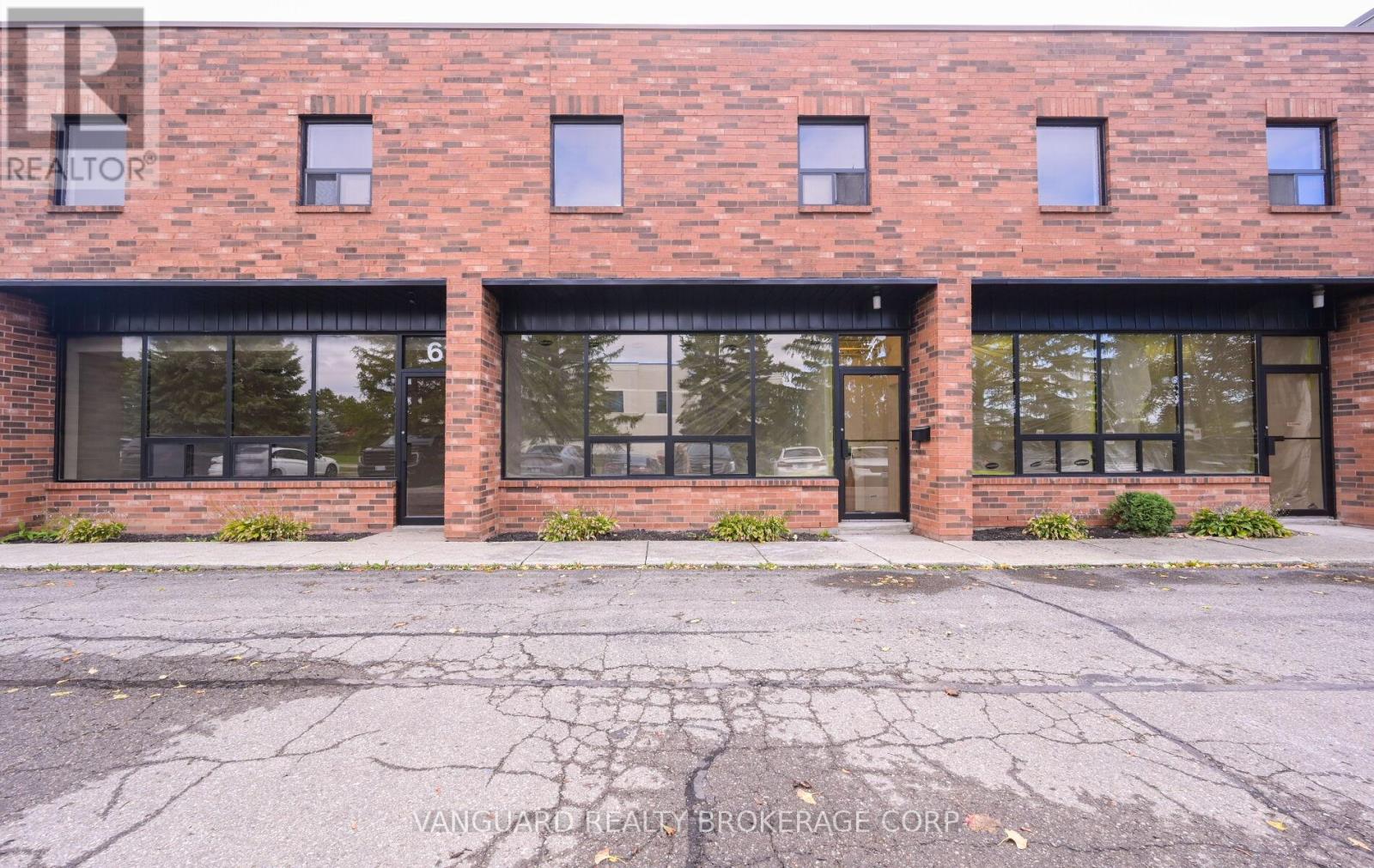 7-8 - 13 Holland Drive, Caledon, Ontario  L7E 1G7 - Photo 7 - W12663296