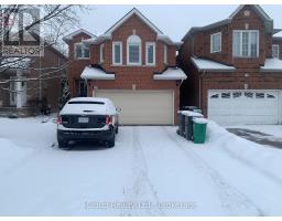 878 BLYLEVEN BOULEVARD, Mississauga, Ontario