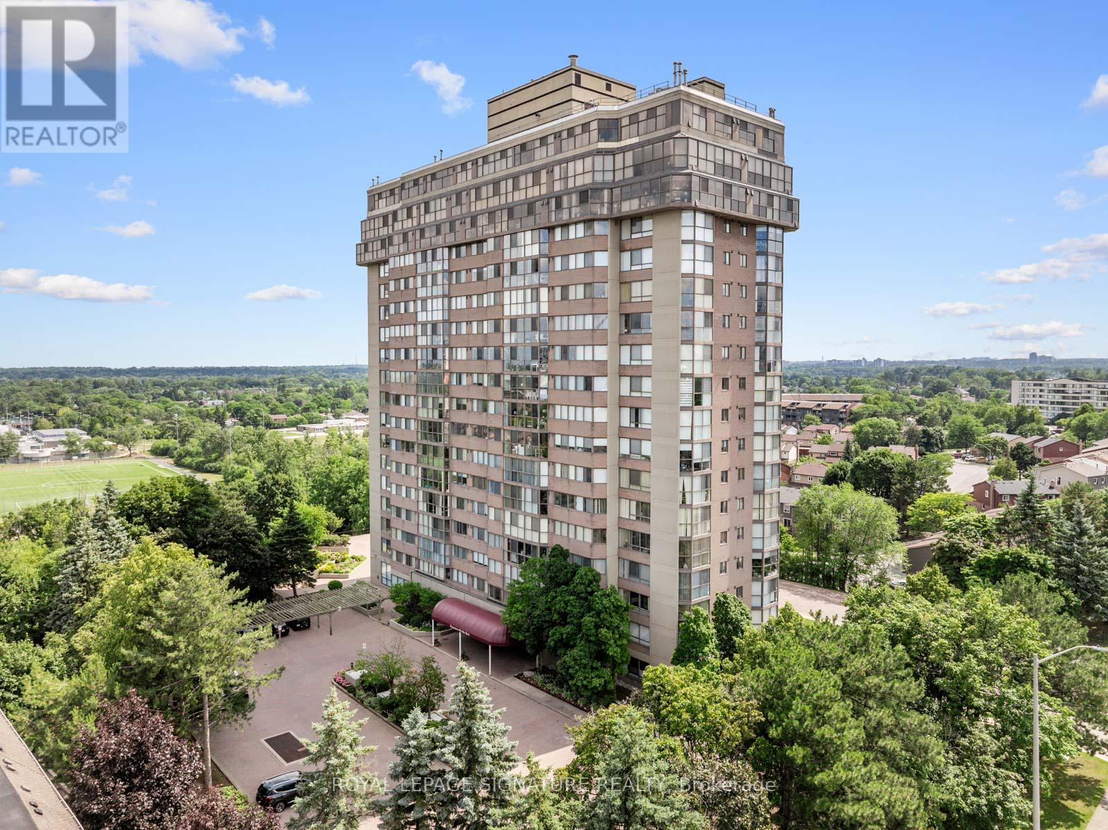 LPH4 - 880 DUNDAS STREET W, Mississauga, Ontario