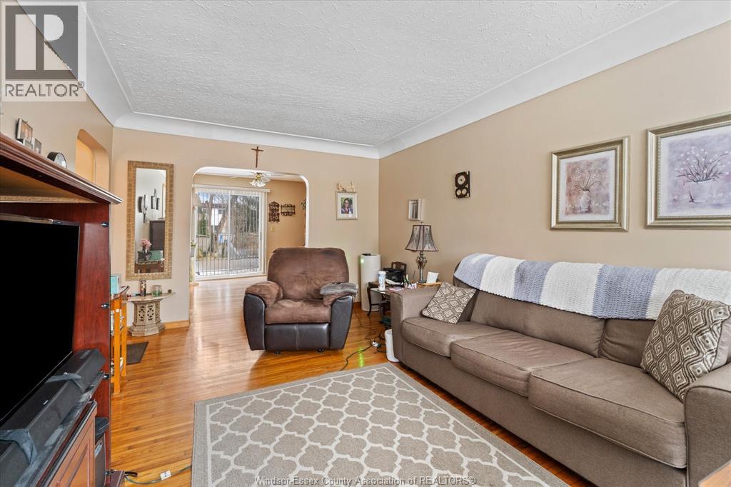 1731 Jefferson Boulevard, Windsor, Ontario  N8T 2V6 - Photo 9 - 26000210