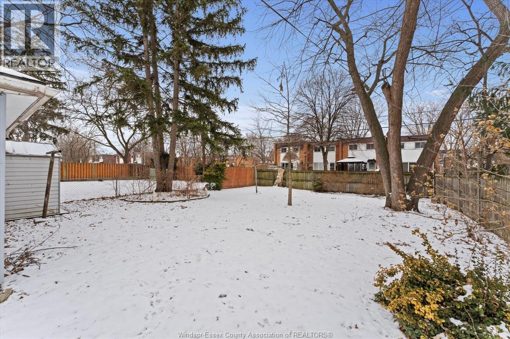 1731 Jefferson Boulevard, Windsor, Ontario  N8T 2V6 - Photo 25 - 26000210