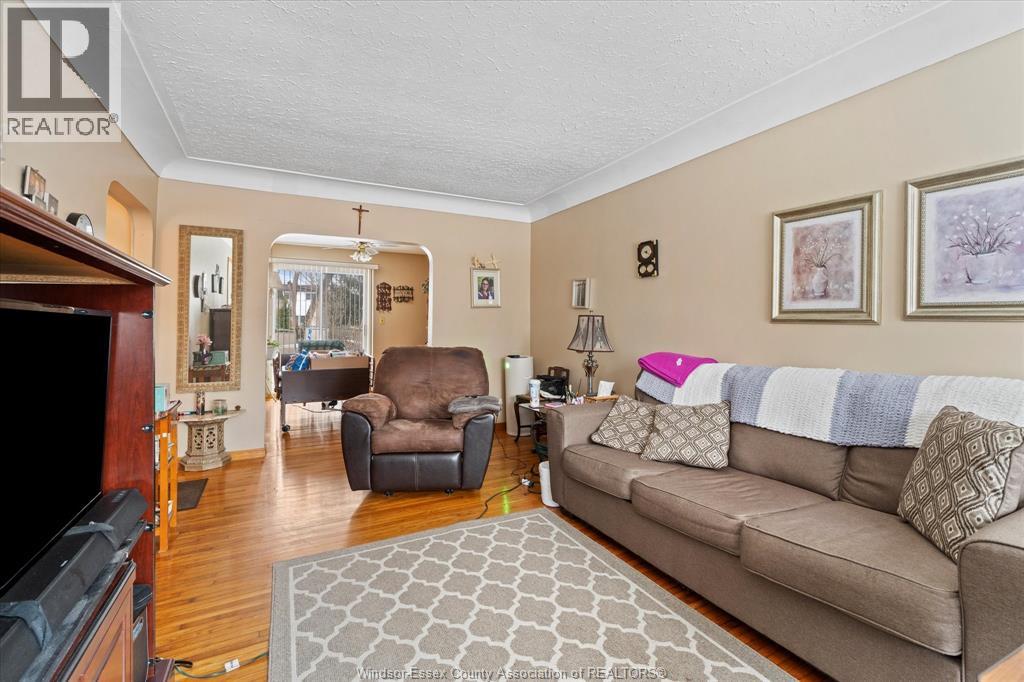 1731 Jefferson Boulevard, Windsor, Ontario  N8T 2V6 - Photo 8 - 26000210