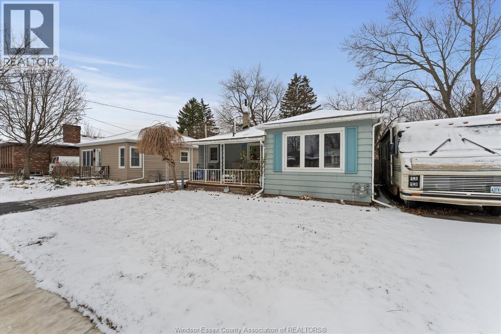 1731 Jefferson Boulevard, Windsor, Ontario  N8T 2V6 - Photo 4 - 26000210