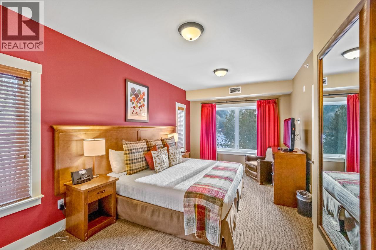 16310 Woolgar Road Unit# 223, Crawford Bay, British Columbia  V0B 1E0 - Photo 11 - 2469104