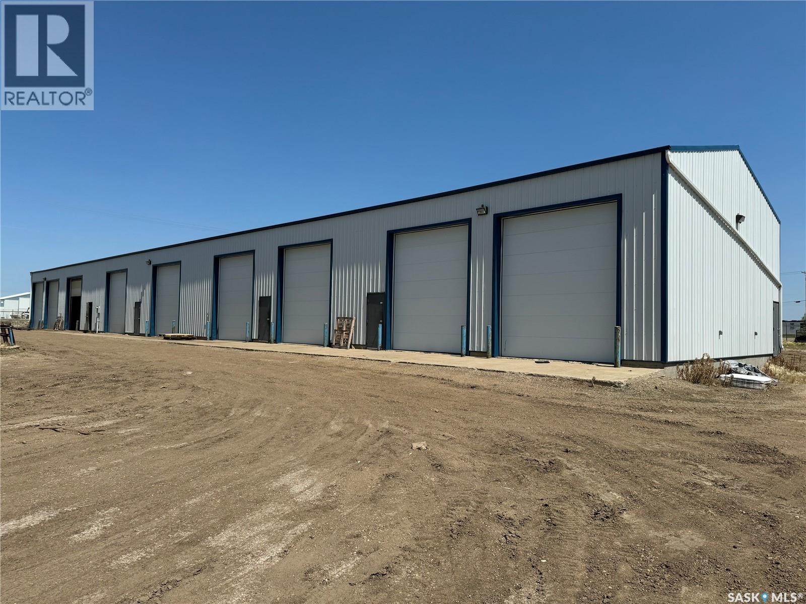 12-14 39 Highway, Estevan, Saskatchewan  S4A 0R4 - Photo 5 - SK026232