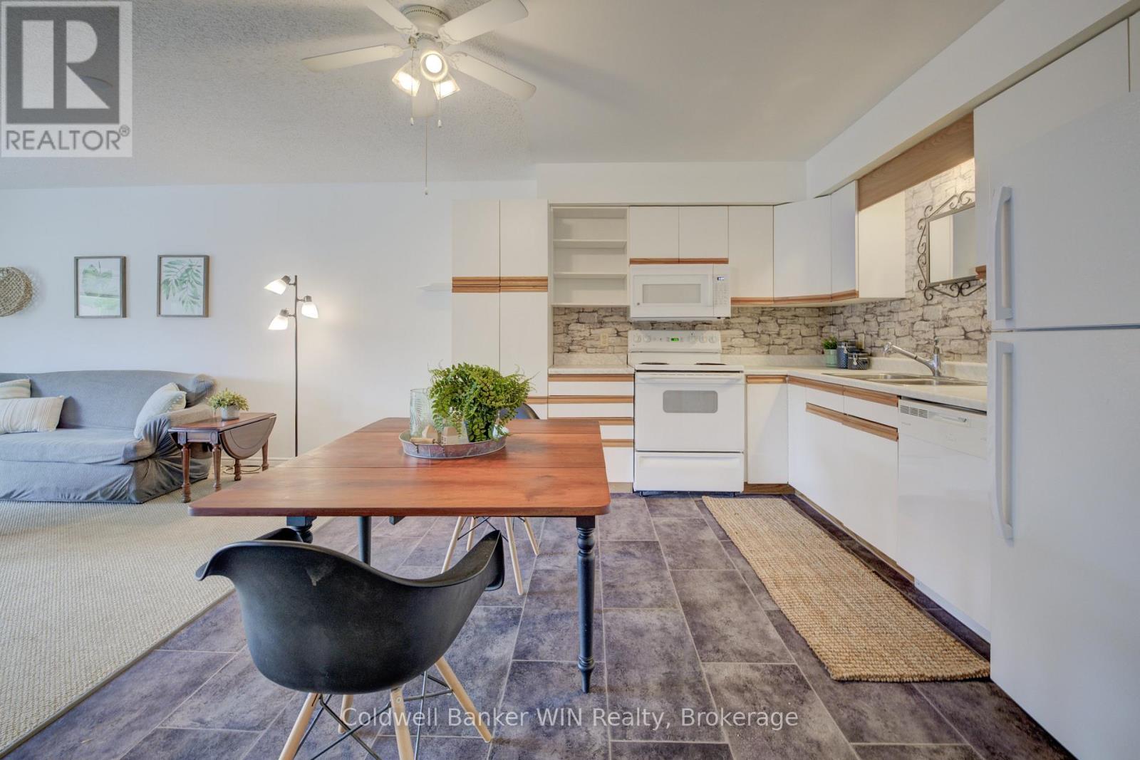 309 - 460 Durham Street W, Wellington North, Ontario  N0G 2L1 - Photo 4 - X12662068