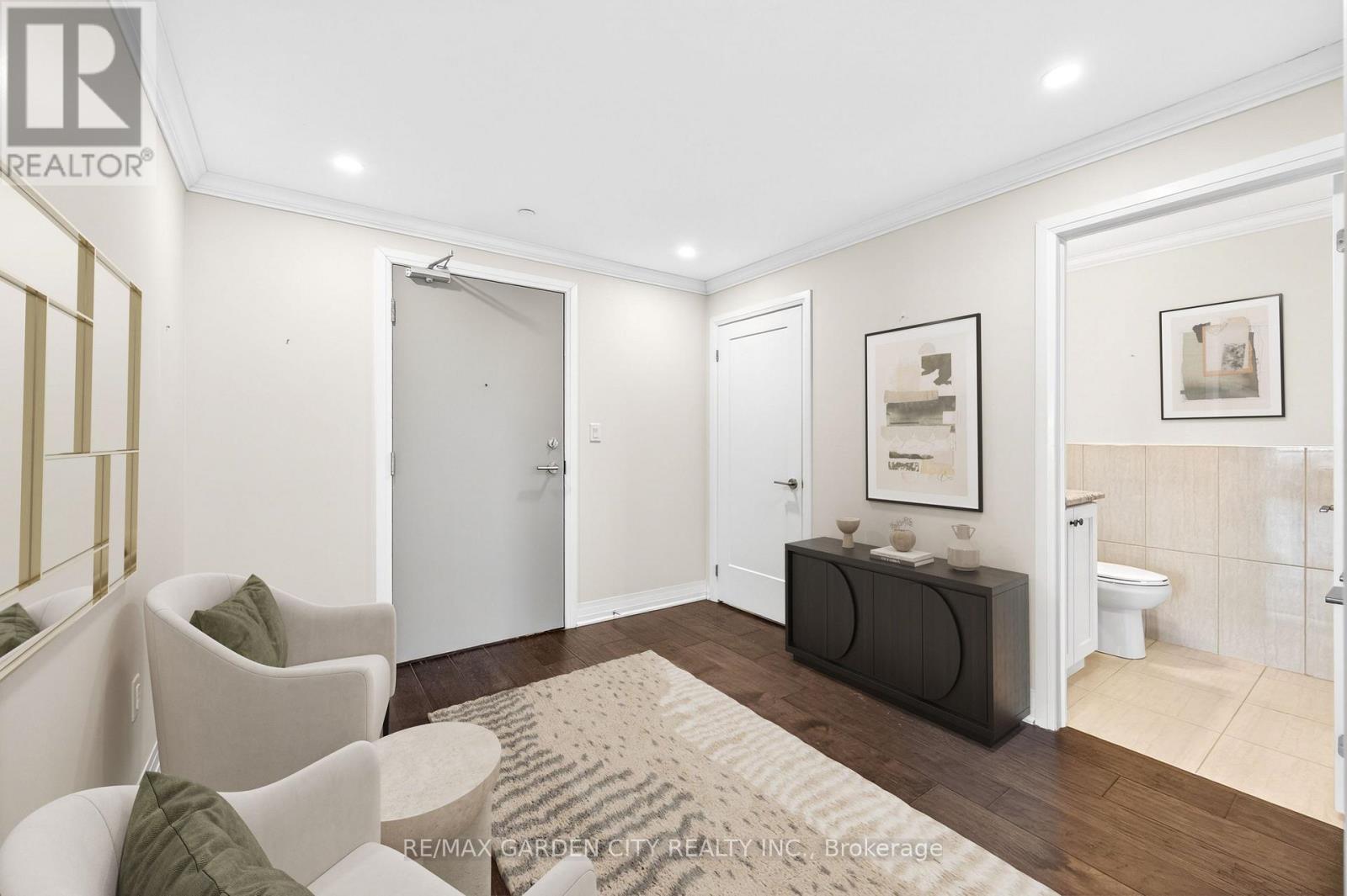 408 - 10 Concord Place, Grimsby, Ontario  L3M 0G6 - Photo 13 - X12663140