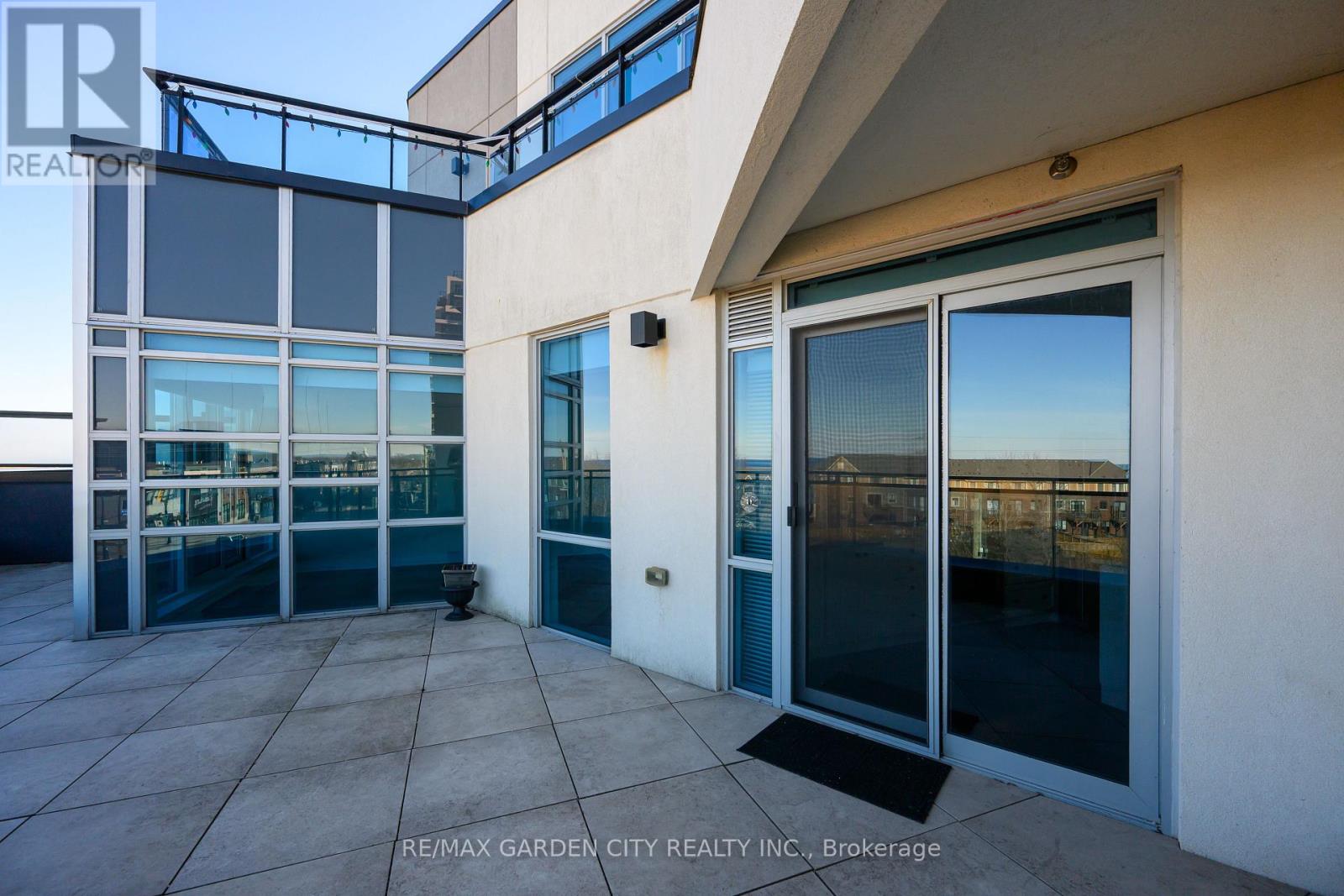 408 - 10 Concord Place, Grimsby, Ontario  L3M 0G6 - Photo 19 - X12663140