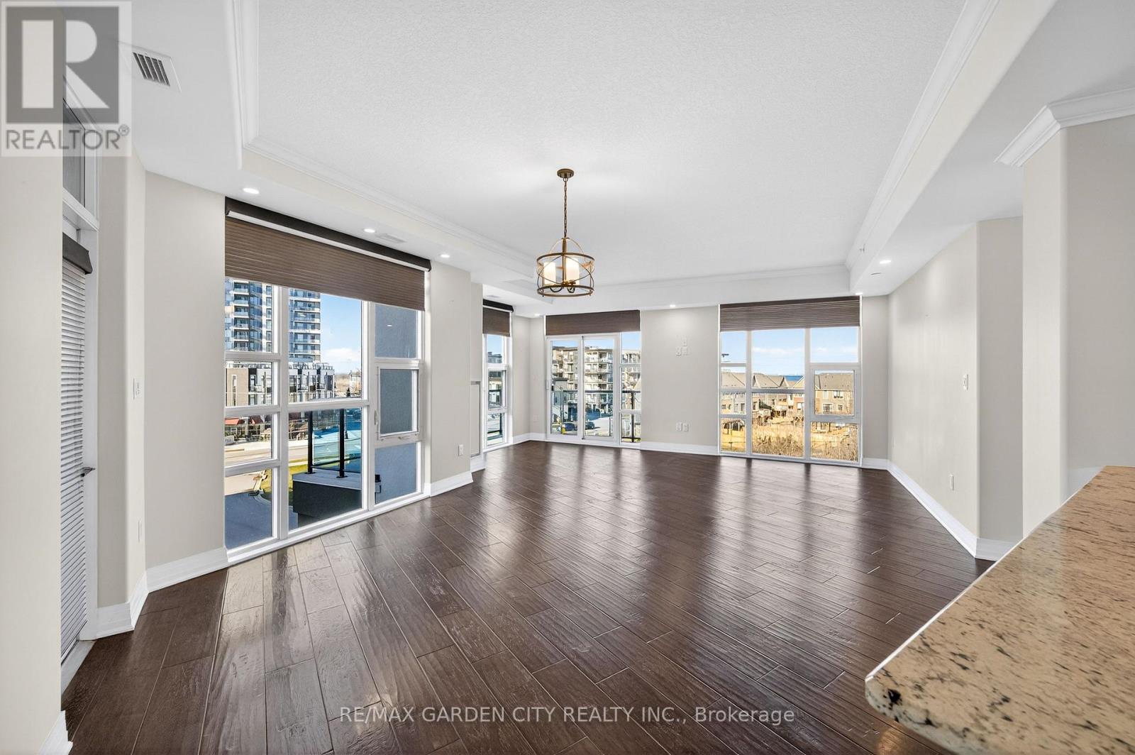 408 - 10 Concord Place, Grimsby, Ontario  L3M 0G6 - Photo 25 - X12663140