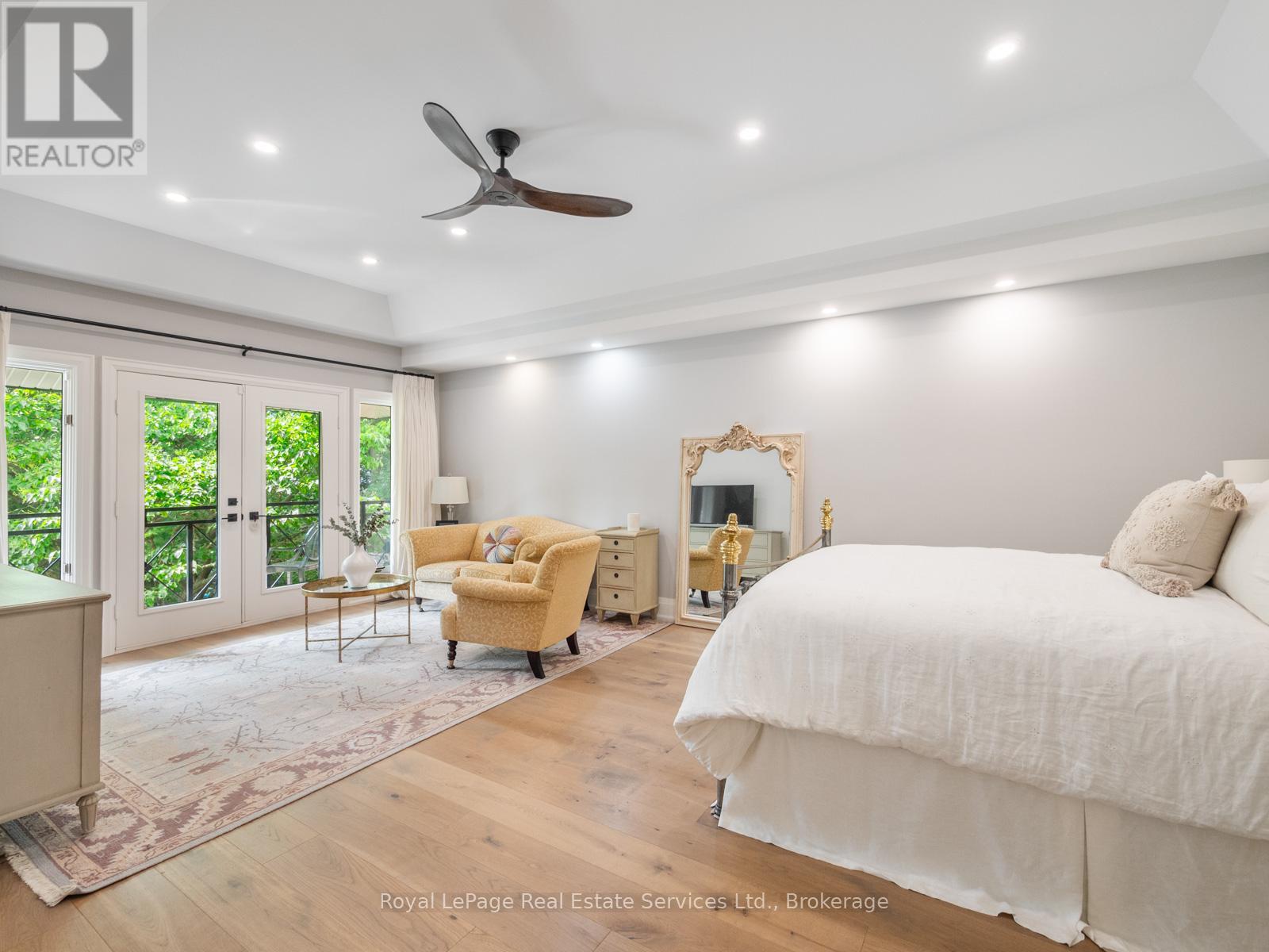 74 West Street, Oakville, Ontario  L6L 2Y7 - Photo 19 - W12663352