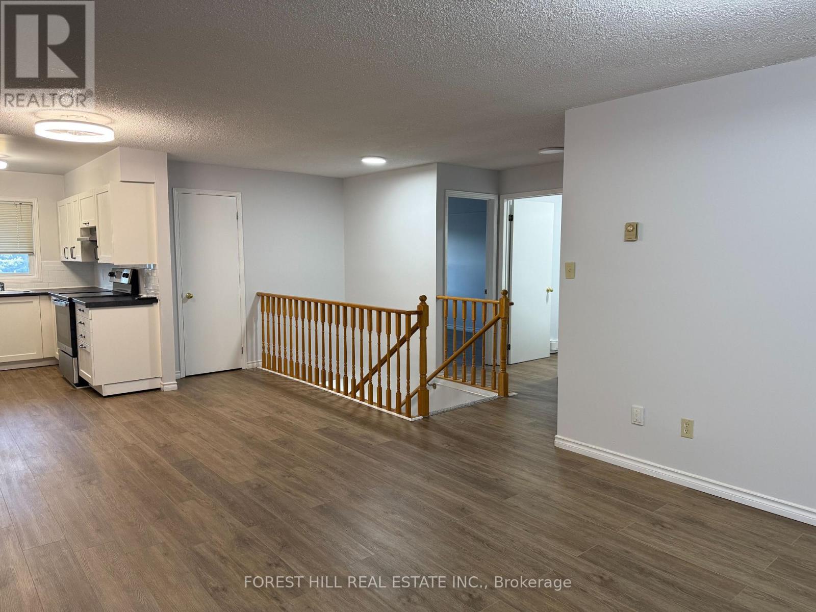 18 - 31 Laguna Parkway, Ramara, Ontario  L0K 1B0 - Photo 3 - S12662970