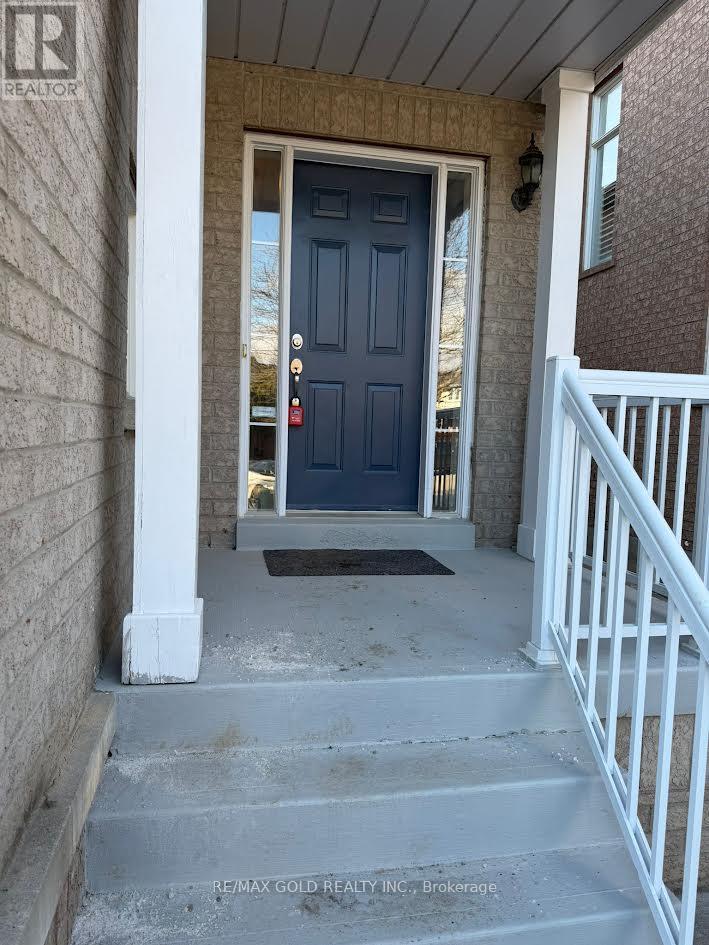 18 Cobbler Street, Brampton, Ontario  L6X 4T5 - Photo 2 - W12663170