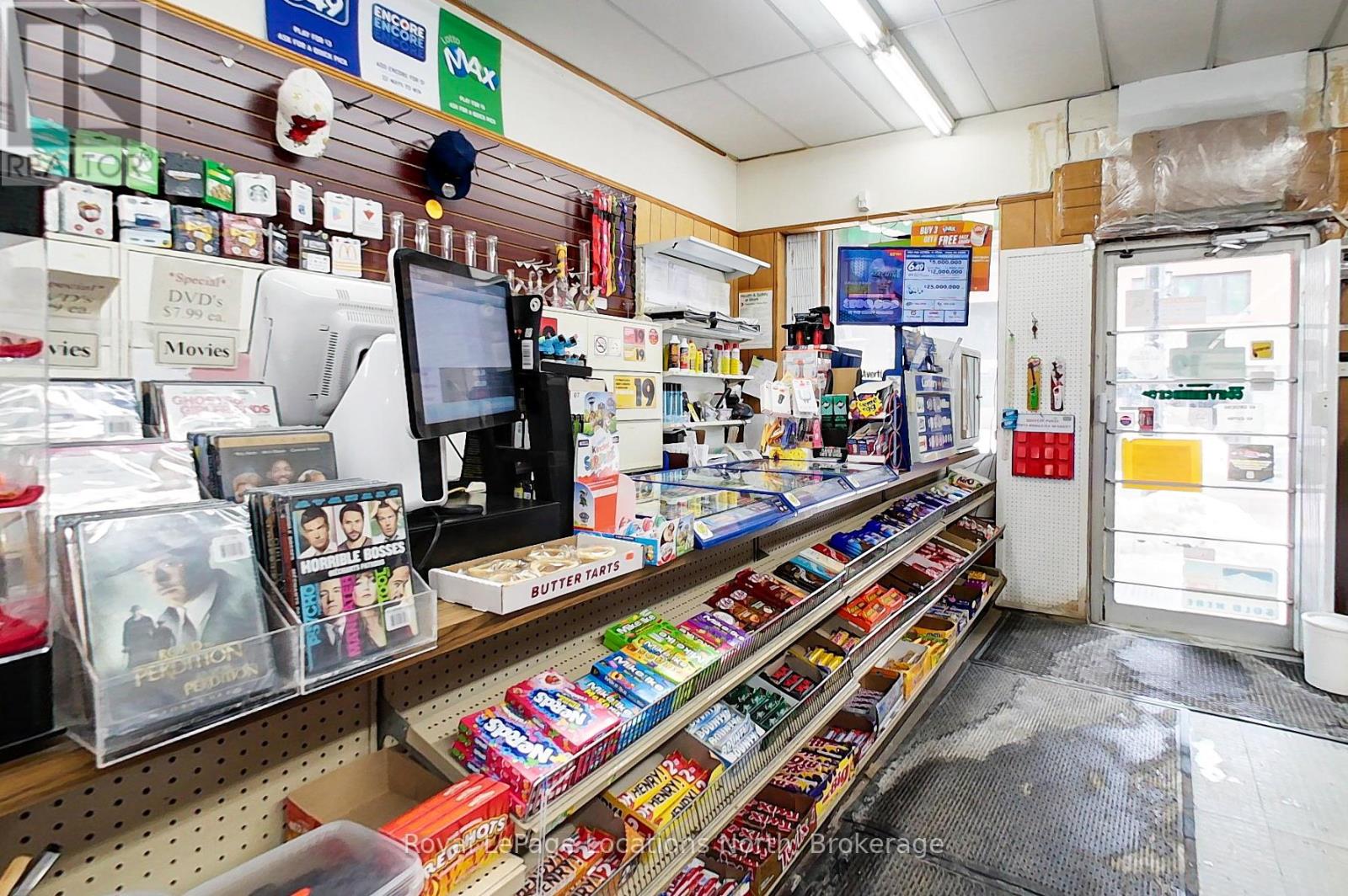 50 Sykes Street N, Meaford, Ontario N4L 1R2 - Photo 2 - X12663356