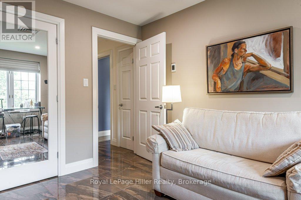 205 - 30 Front Street, Stratford, Ontario  N5A 7S3 - Photo 30 - X12663402