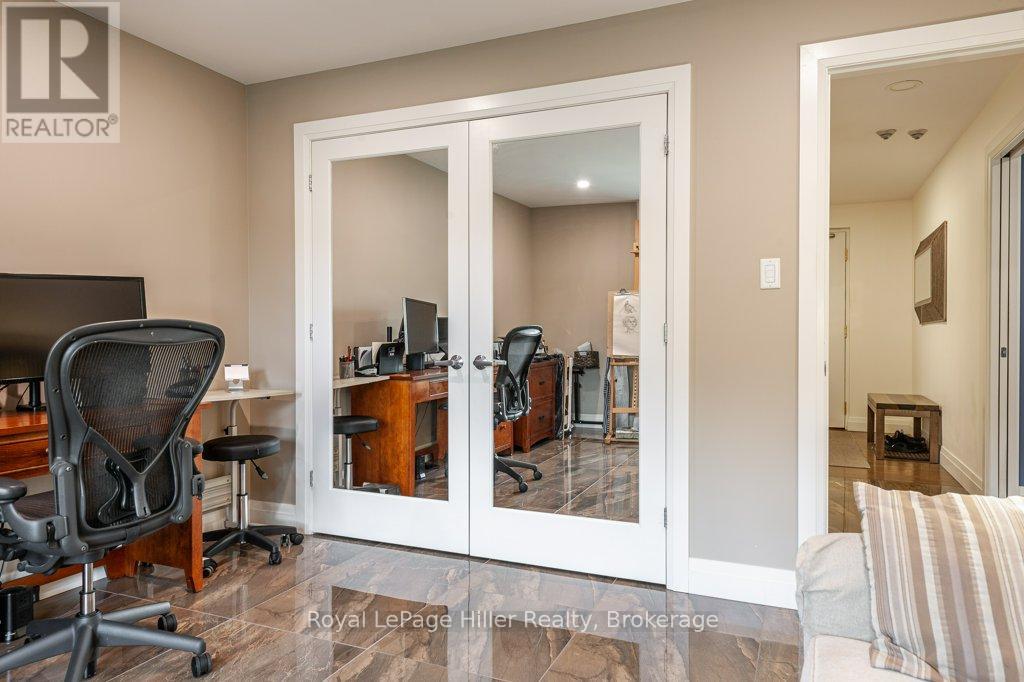 205 - 30 Front Street, Stratford, Ontario  N5A 7S3 - Photo 31 - X12663402