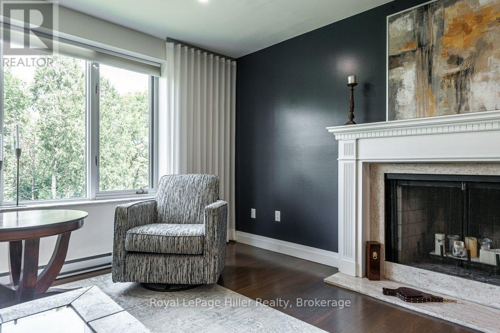 205 - 30 Front Street, Stratford, Ontario  N5A 7S3 - Photo 8 - X12663402