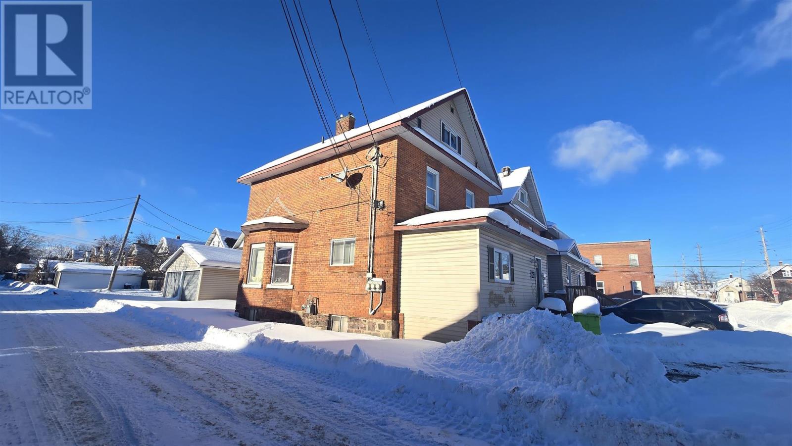 167 John St, Sault Ste. Marie, Ontario  P6A 1P2 - Photo 3 - SM253453