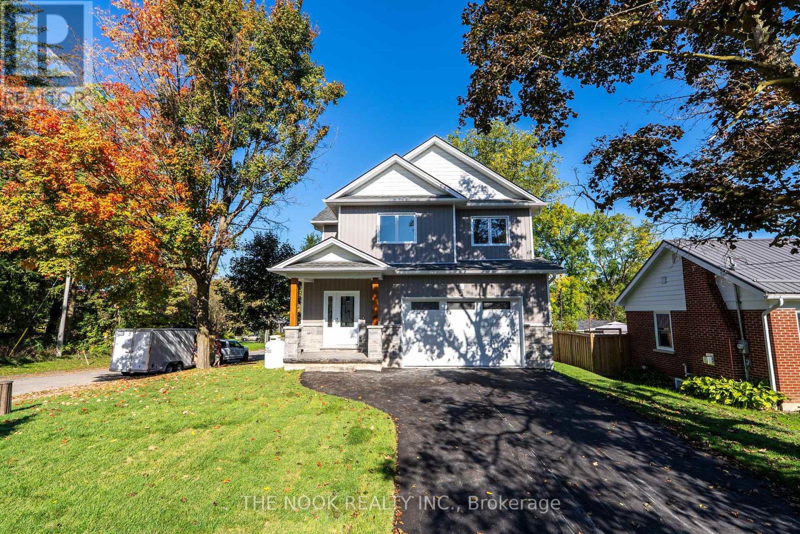 50 Russell Street E, Kawartha Lakes, Ontario  K9V 2A6 - Photo 4 - X12663454