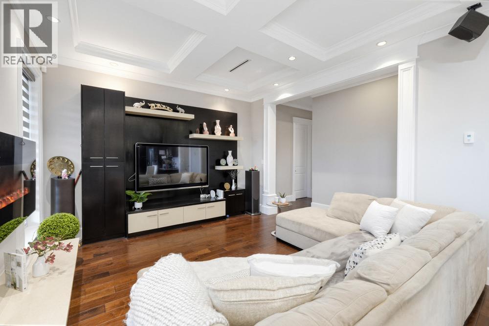 Listing Picture 14 of 37 : 7291 PARRY STREET, Richmond / 烈治文 - 魯藝地產 Yvonne Lu Group - MLS Medallion Club Member