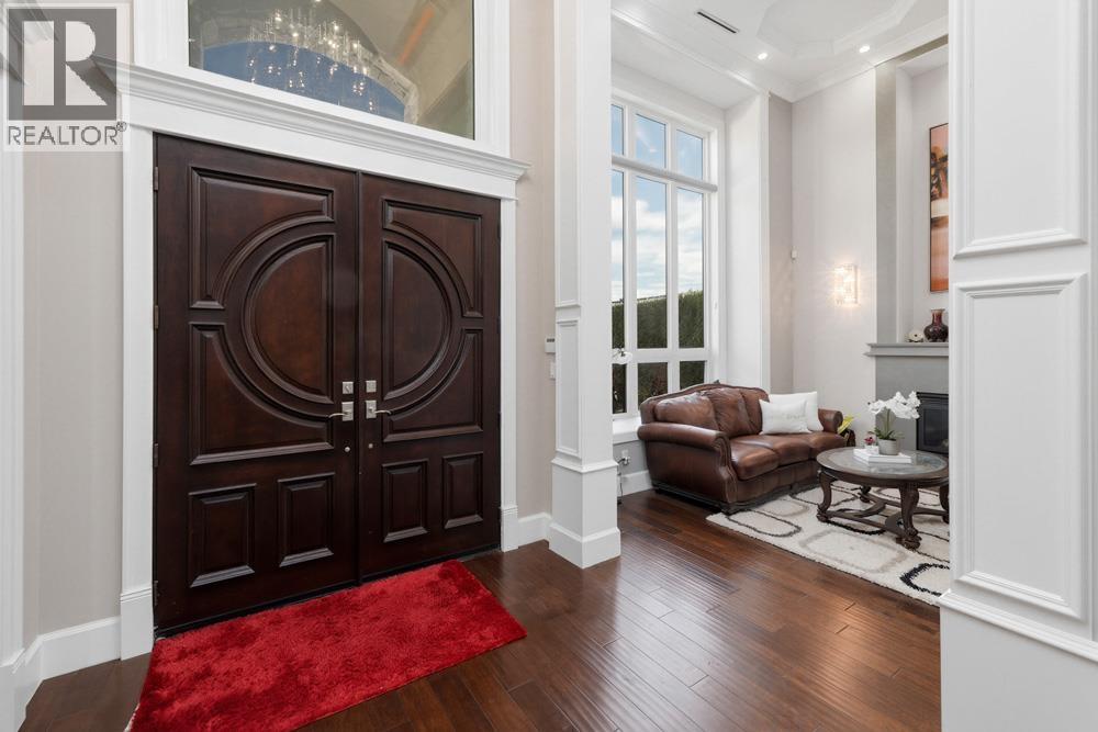 Listing Picture 3 of 37 : 7291 PARRY STREET, Richmond / 烈治文 - 魯藝地產 Yvonne Lu Group - MLS Medallion Club Member