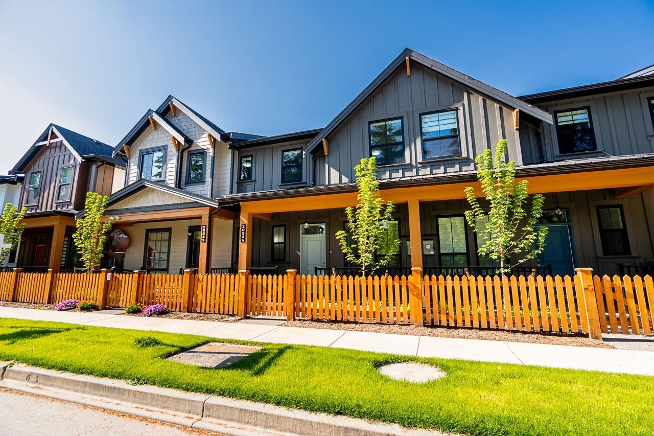 20545 74B AVENUE, Langley
